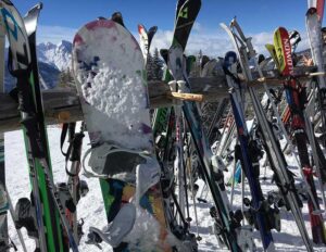 Lire la suite à propos de l’article Secteur Jeunesse – “Ski and snowboard à Guzet !”